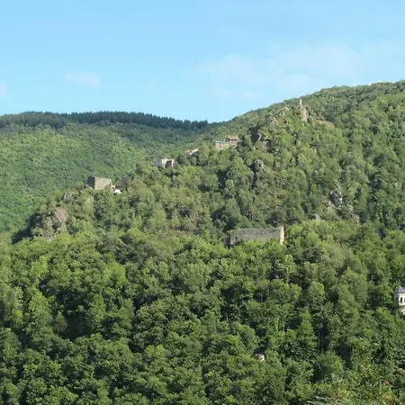 Pont-de-larn Sleeps 4 Pool Wifi Vakantiehuis *